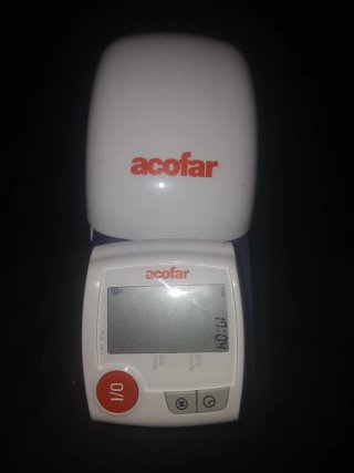 Tensiómetro com detector de arritmias Acofar