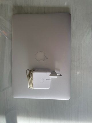 MacBook Air Plata
