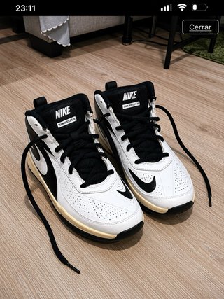 Zapatillas Nike Botín talla 38,5 Medida 24 cm