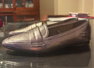 Mocasines plateados