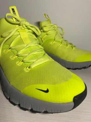 Zapatillas Nike Metcon Grises y Amarillas
