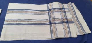 Mantelería 140x140 para 6 servicios