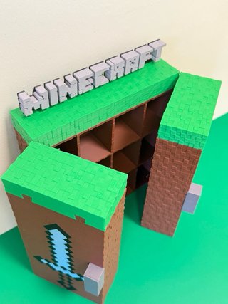 Espositore Personaggi Minecraft Kinder