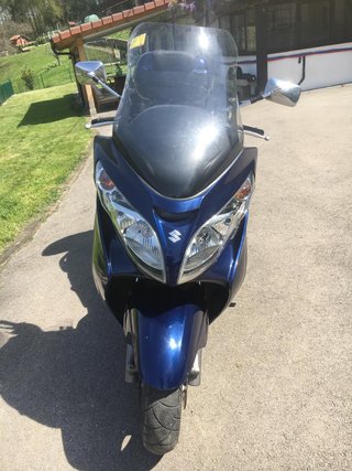 Suzuki Burgman 400 Azul
