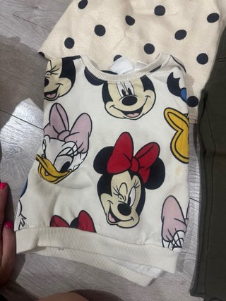 Conjunto di abbigliamento per bambine con personaggi Disney, Hello Kitty e Barbie