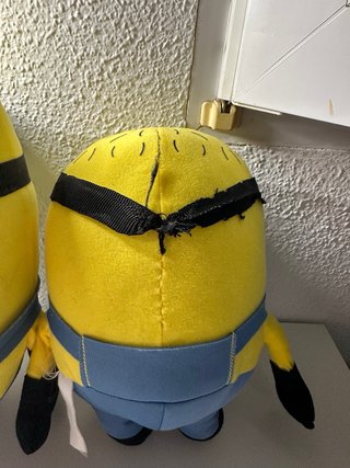 2 Peluches Minions