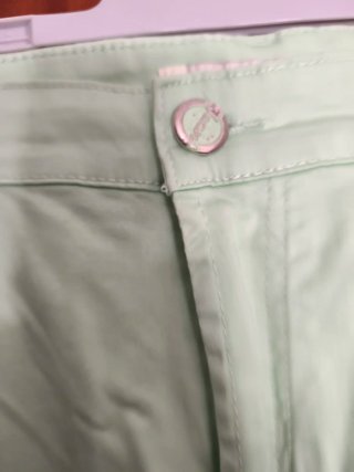 Pantalón vaquero elástico talla 48