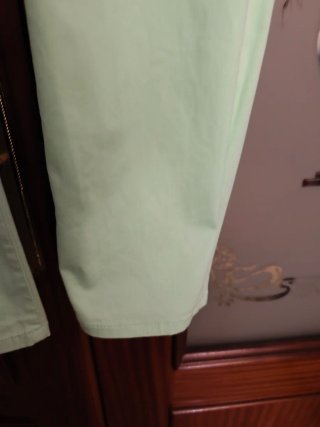 Pantalón vaquero elástico talla 48
