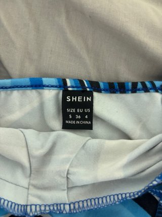 Top SHEIN azul y multicolor Talla S