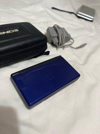 Nintendo DS Lite Azul + FIFA 11