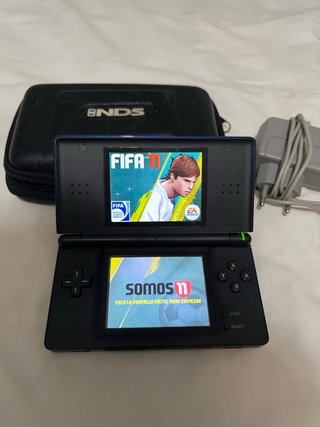 Nintendo DS Lite Azul + FIFA 11