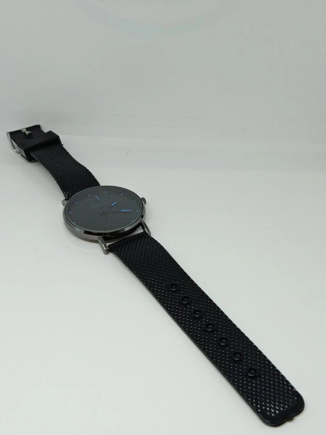 Reloj Geneva negro Mate Minimalista y azul