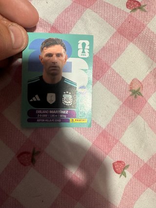 Pegatina Emiliano Martínez Mundial 2026
