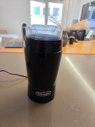 Molinillo de Café DeLonghi KG200 – Eléctrico