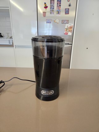 Molinillo de Café DeLonghi KG200 – Eléctrico
