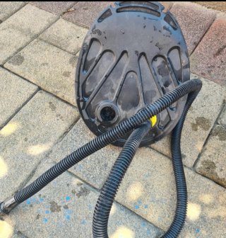 Pompa per materassini gonfiabili