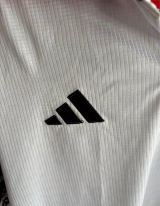 Camiseta de fútbol Adidas Japón