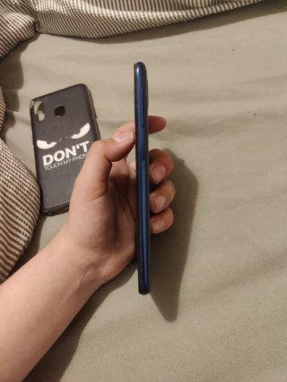 Samsung A20e