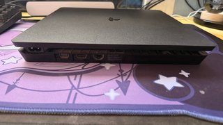 PS4 Slim Negra con 2 Mandos