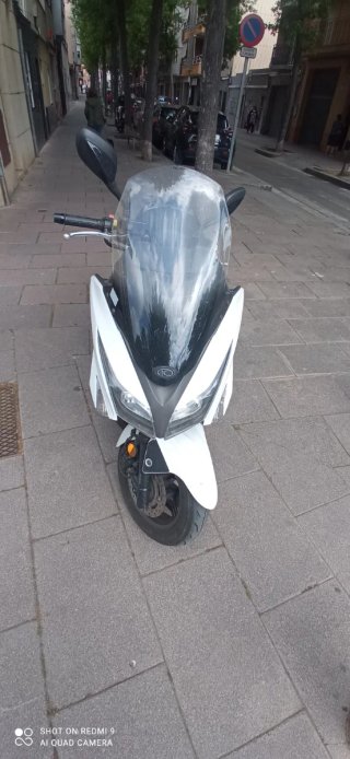 Kymco Grand Dink 300cc Blanca