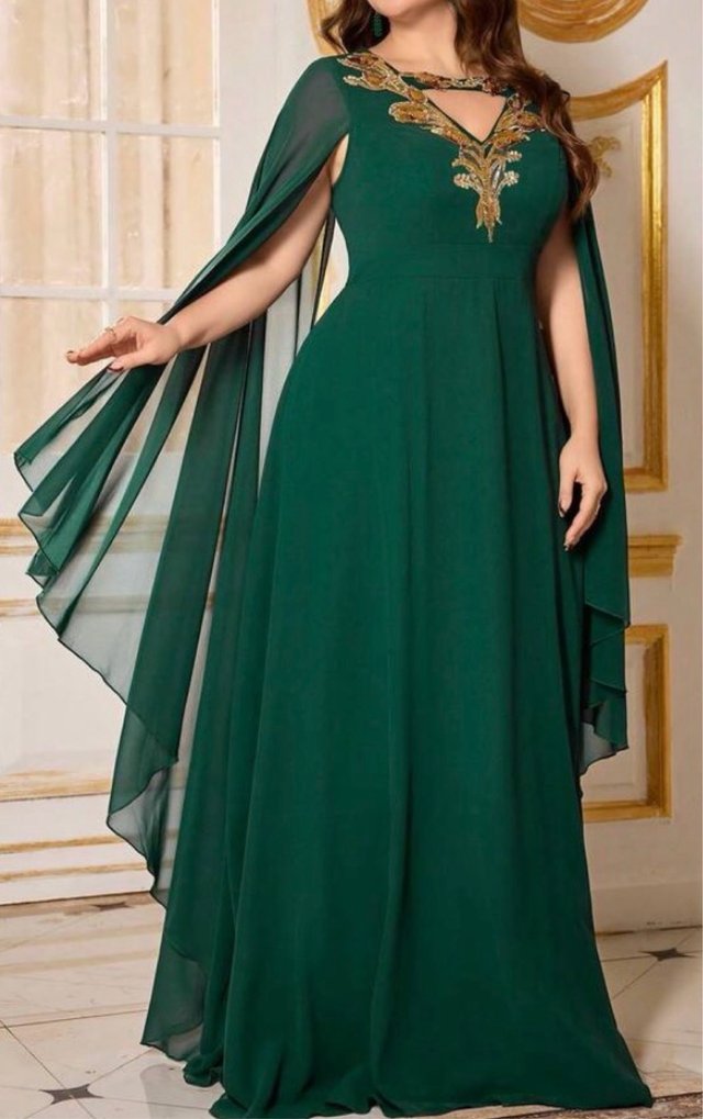 Vestido fiesta verde cuello V manga capa