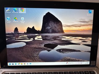 HP Elite x2 1012 PC/Tablet Casi Sin Uso
