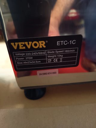 Exprimidora de Tomate Eléctrica