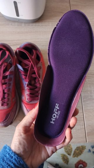 Zapatillas Hoff rojas y moradas