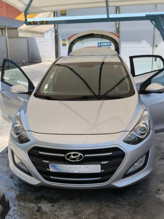 Hyundai i30 2016