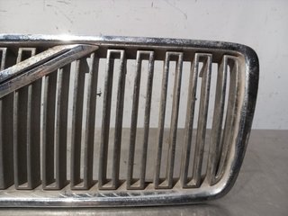 REJILLA DELANTERA VOLVO S80 BERLINA 9178087