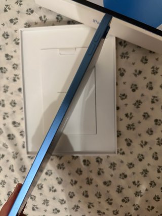 iPad 10ª Gen 64GB Azul + Caja