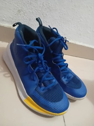Zapatos Baloncesto Under Armour Azul/Amarillo 42.5