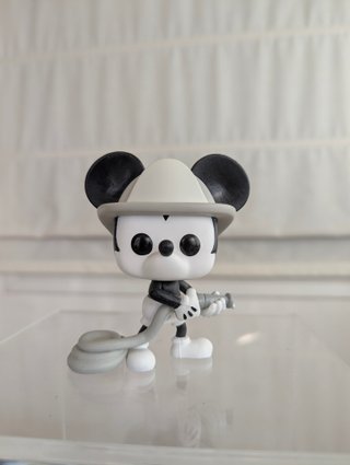 Funko Pop! Mickey Bombero #427