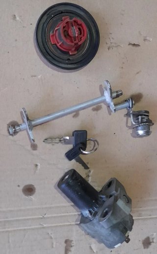 Cerraduras Derbi GPR 75 Originales