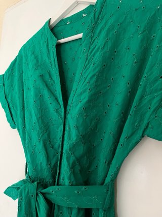 Vestido midi Springfield verde bordado Talla M