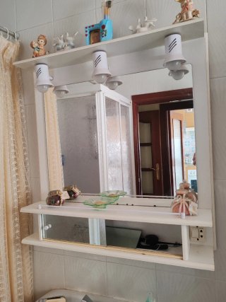 Armario con espejo para lavabo