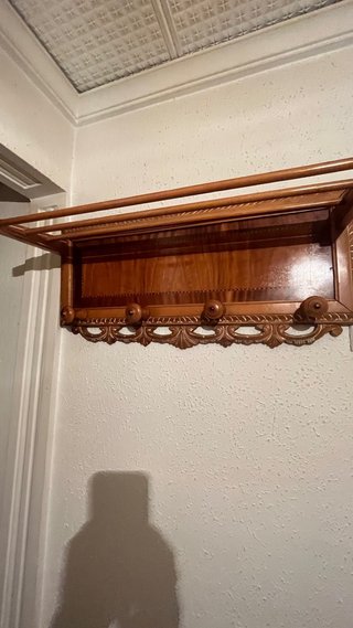 Estantería de madera para salón
