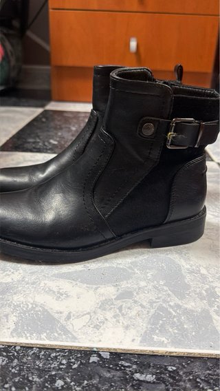Botines negros talla 37