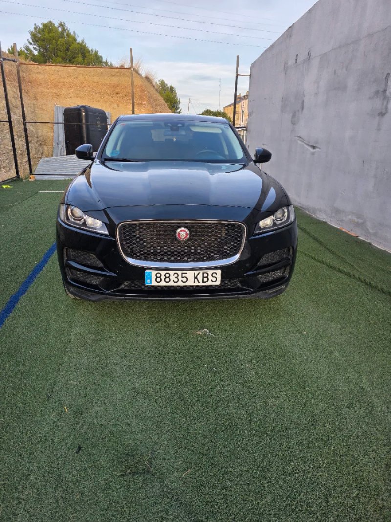 Jaguar F-Pace 2018 - foto 1