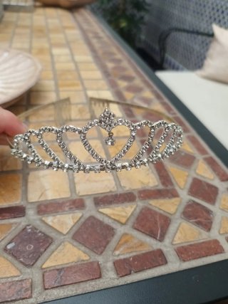 Corona tiara circonitas