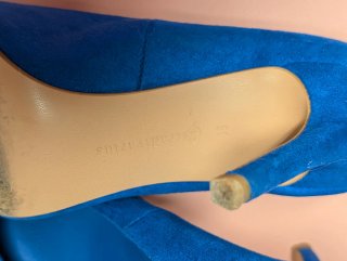 Zapatos de tacón azul