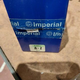 3 juegos de punzones Letras 8mm + juego incompleto