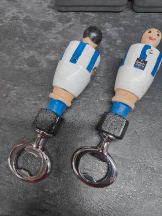 Abrebotellas de futbolín