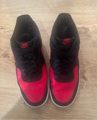 Nike Court Vision Low Negro y Rojo Talla 45
