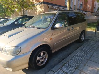 KIA Carnival 2000