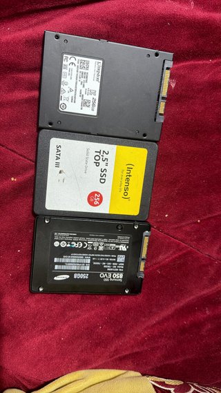 Lote 24 x Intel SSD DC S3510 240GB SATA