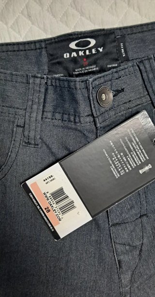 Pantalón oakley