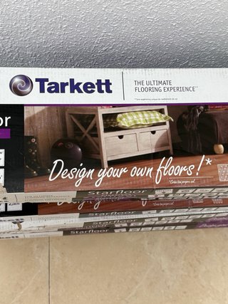 Suelo vinilo adhesivo Tarkett