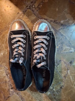 Zapatillas Mia & Ro Talla 38