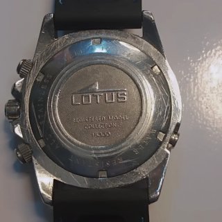 Reloj Lotus Cronógrafo 100M/330ft Alarma